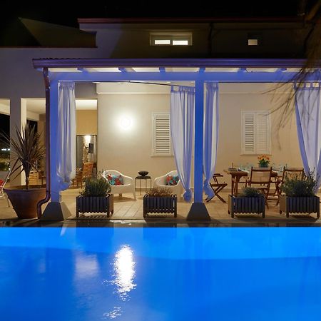Villa Zamia Con Piscina Santa Maria Del Focallo Ngoại thất bức ảnh