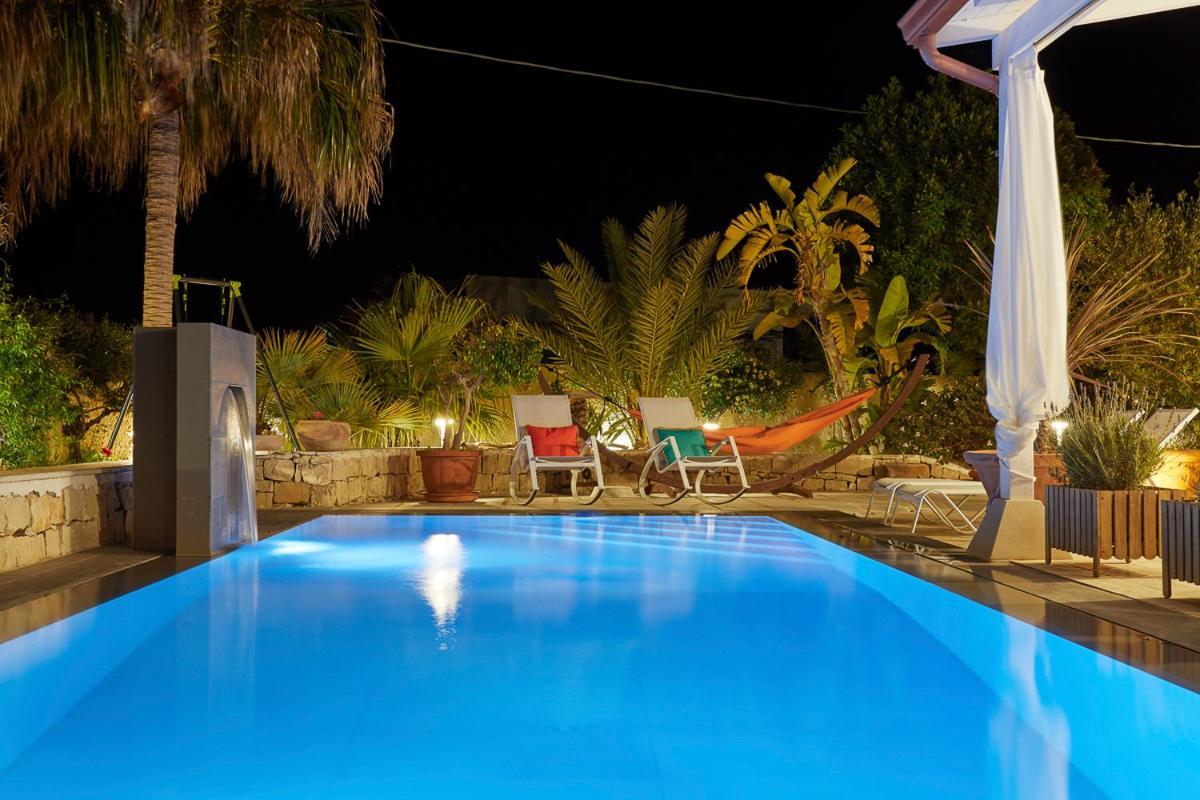 Villa Zamia Con Piscina Santa Maria Del Focallo Ngoại thất bức ảnh