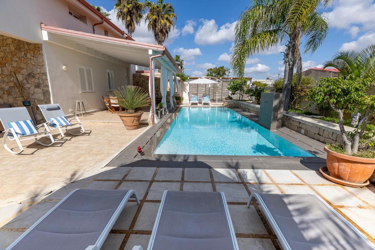 Villa Zamia Con Piscina Santa Maria Del Focallo Ngoại thất bức ảnh