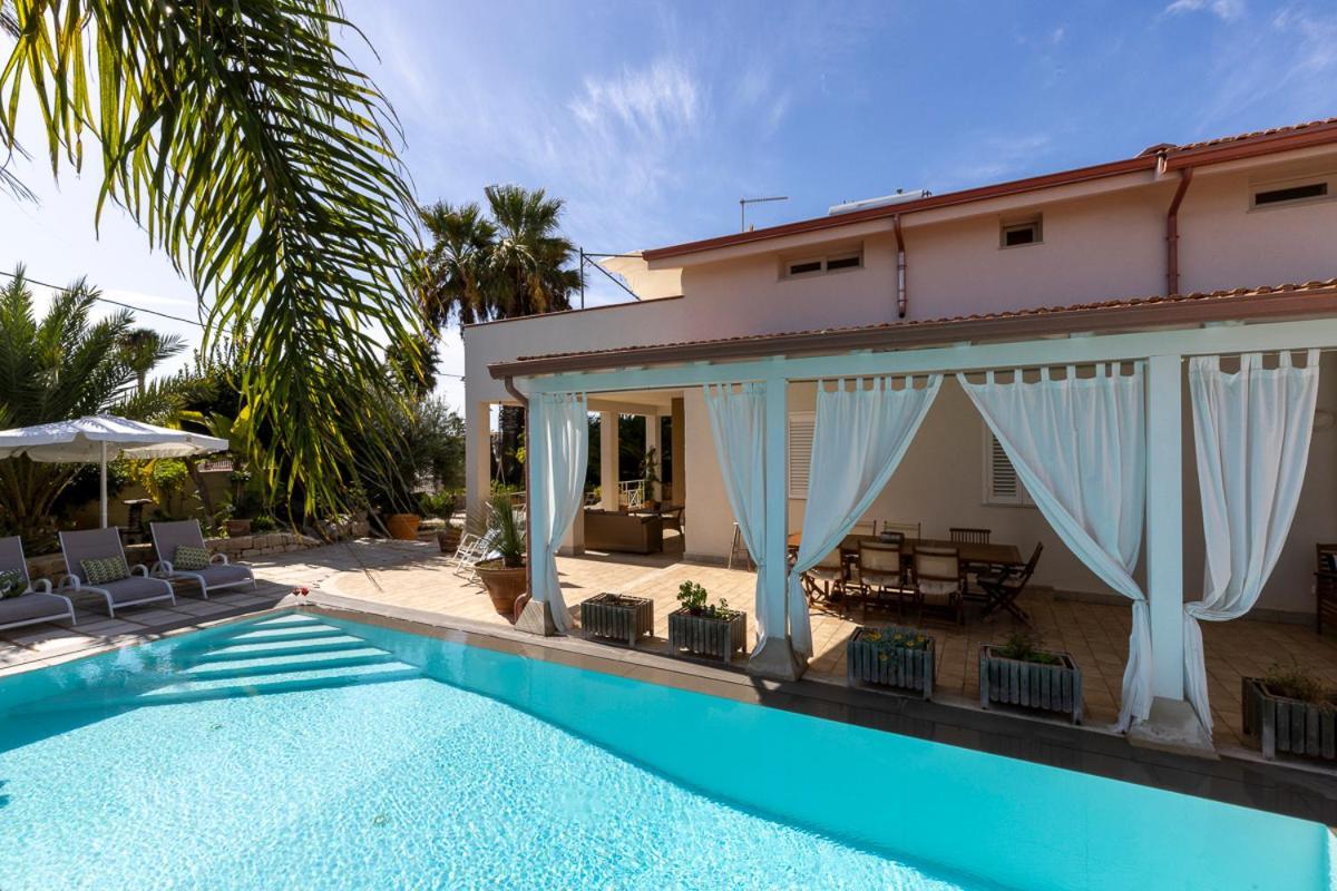 Villa Zamia Con Piscina Santa Maria Del Focallo Ngoại thất bức ảnh